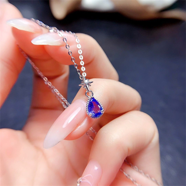 ZECAA Silver Pendant With Natural Tanzanite Stone