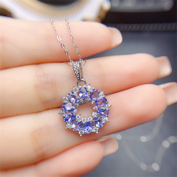 ZECAA Silver Pendant With Natural Tanzanite Stone