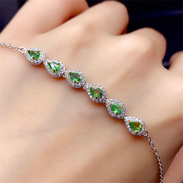 ZECAA Silver Bracelet With Natural Tsavorite Stone